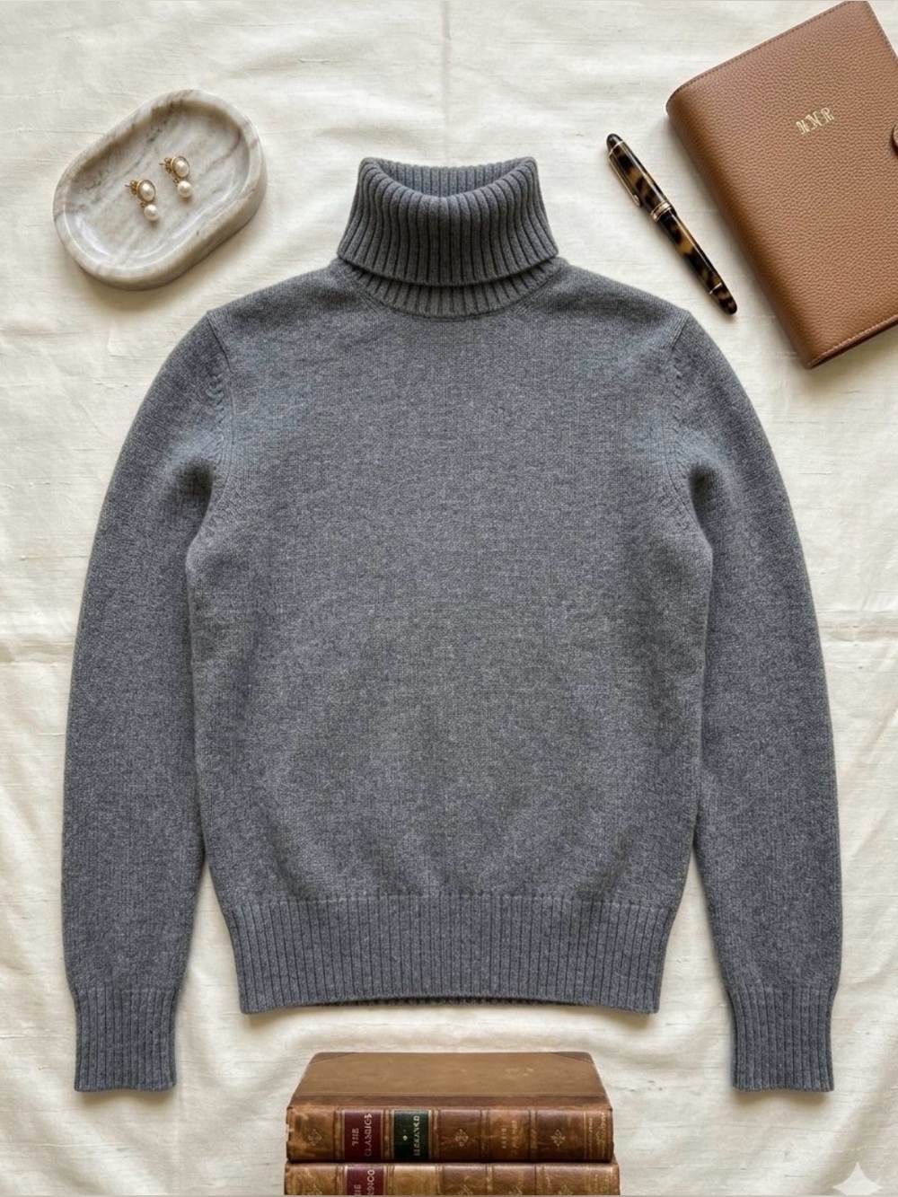 Michael Kors Collection Banker 100% Cashmere Turtleneck Sweater Italian Yarn XS